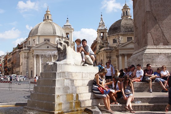Piazza Del Popolo lion